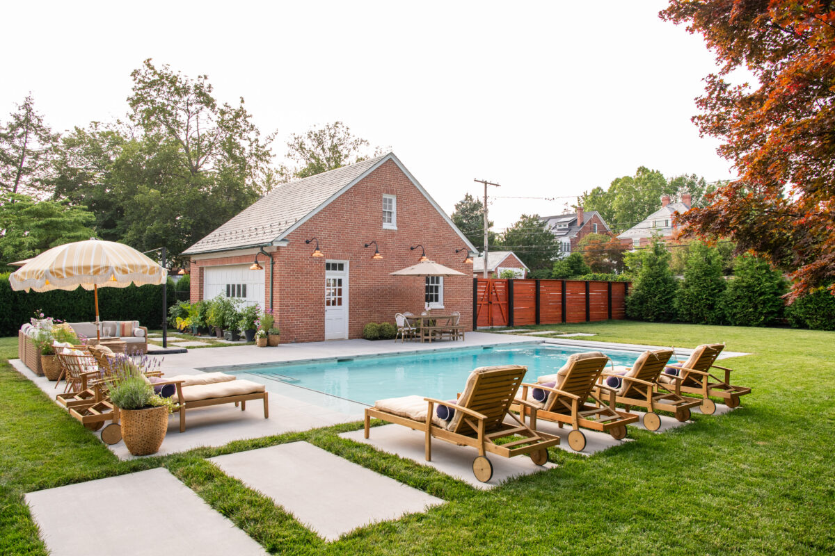 Frederick Pool Lounge Area
